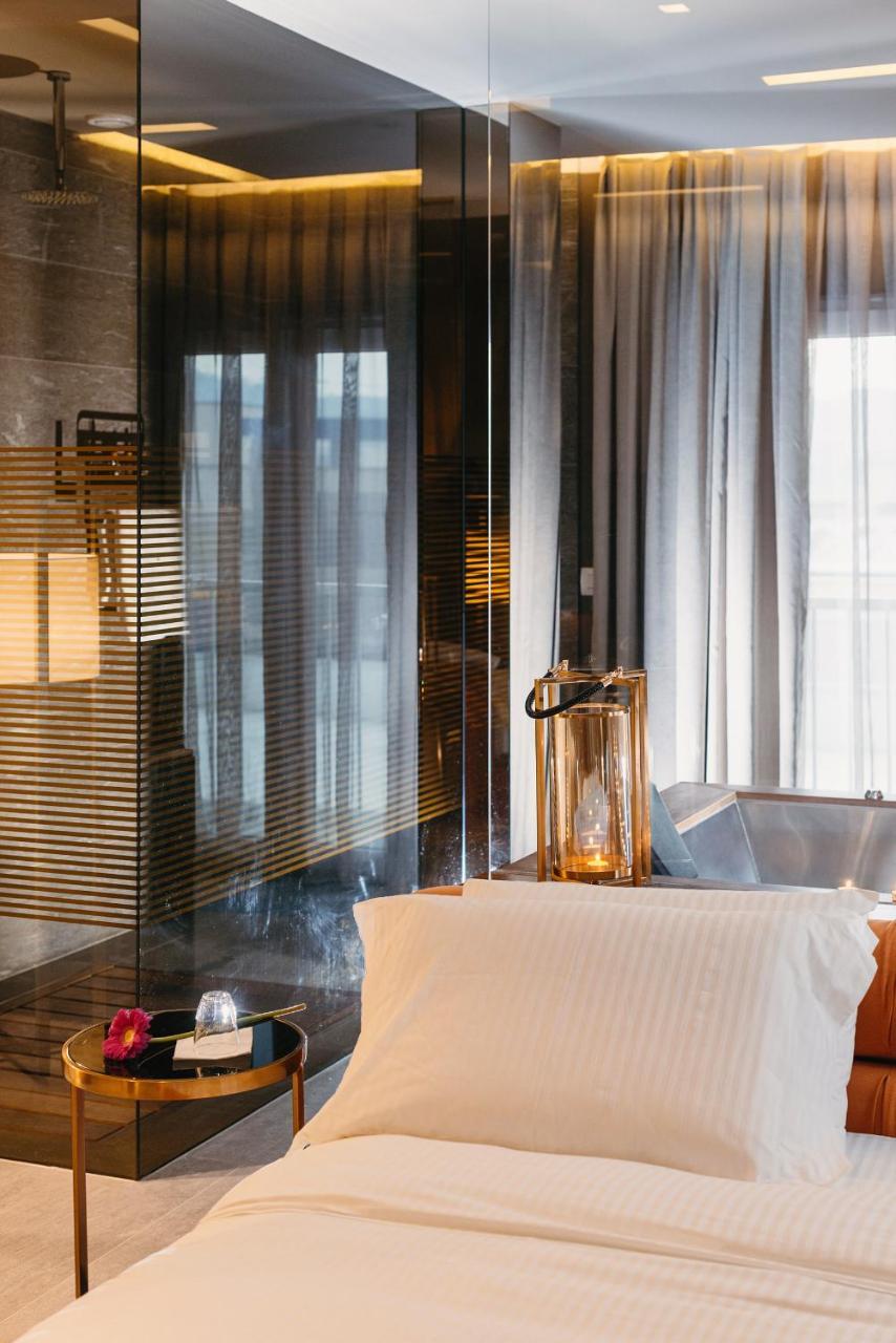 Hotel Egnatia Bërxull Buitenkant foto