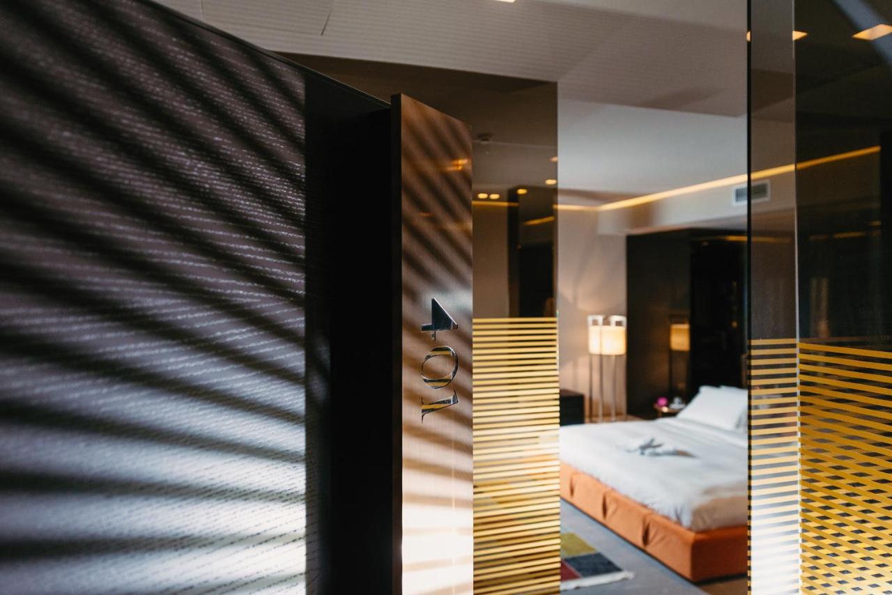 Hotel Egnatia Bërxull Buitenkant foto